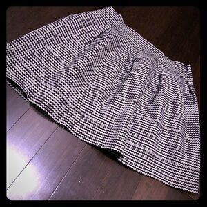 Tacera structured full mini skirt. Very stretchy!